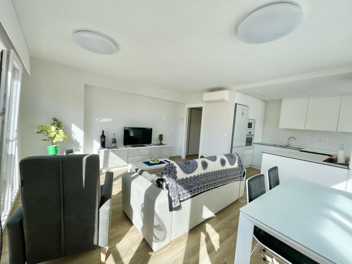 Luxury Center Apartment Бенидорм Экстерьер фото